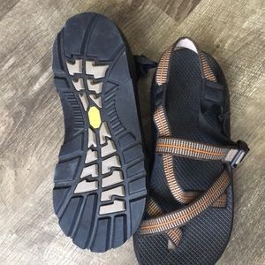 Men size 10 never warn Chacos